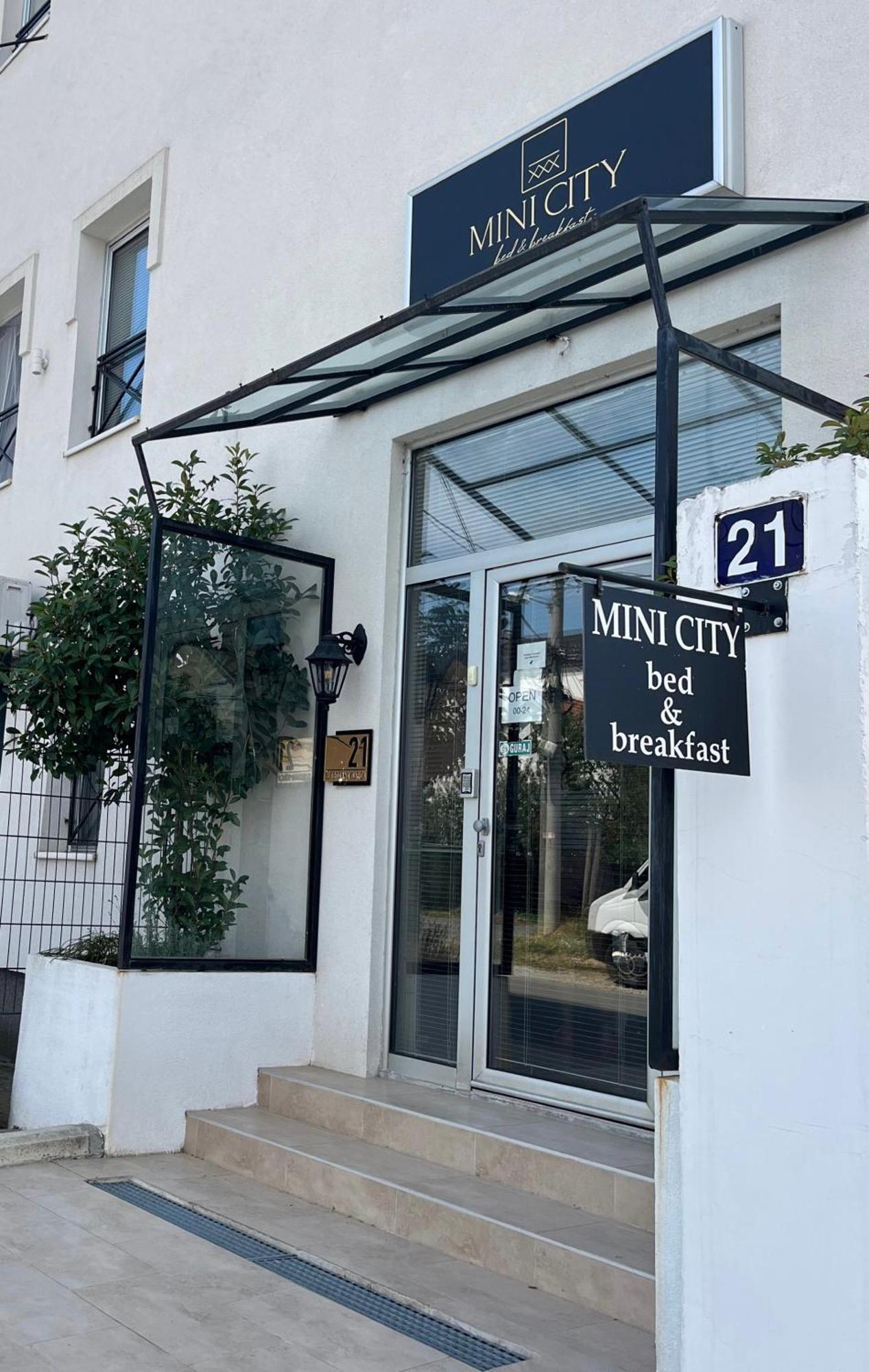 Minicity Inn Beograd Eksteriør billede