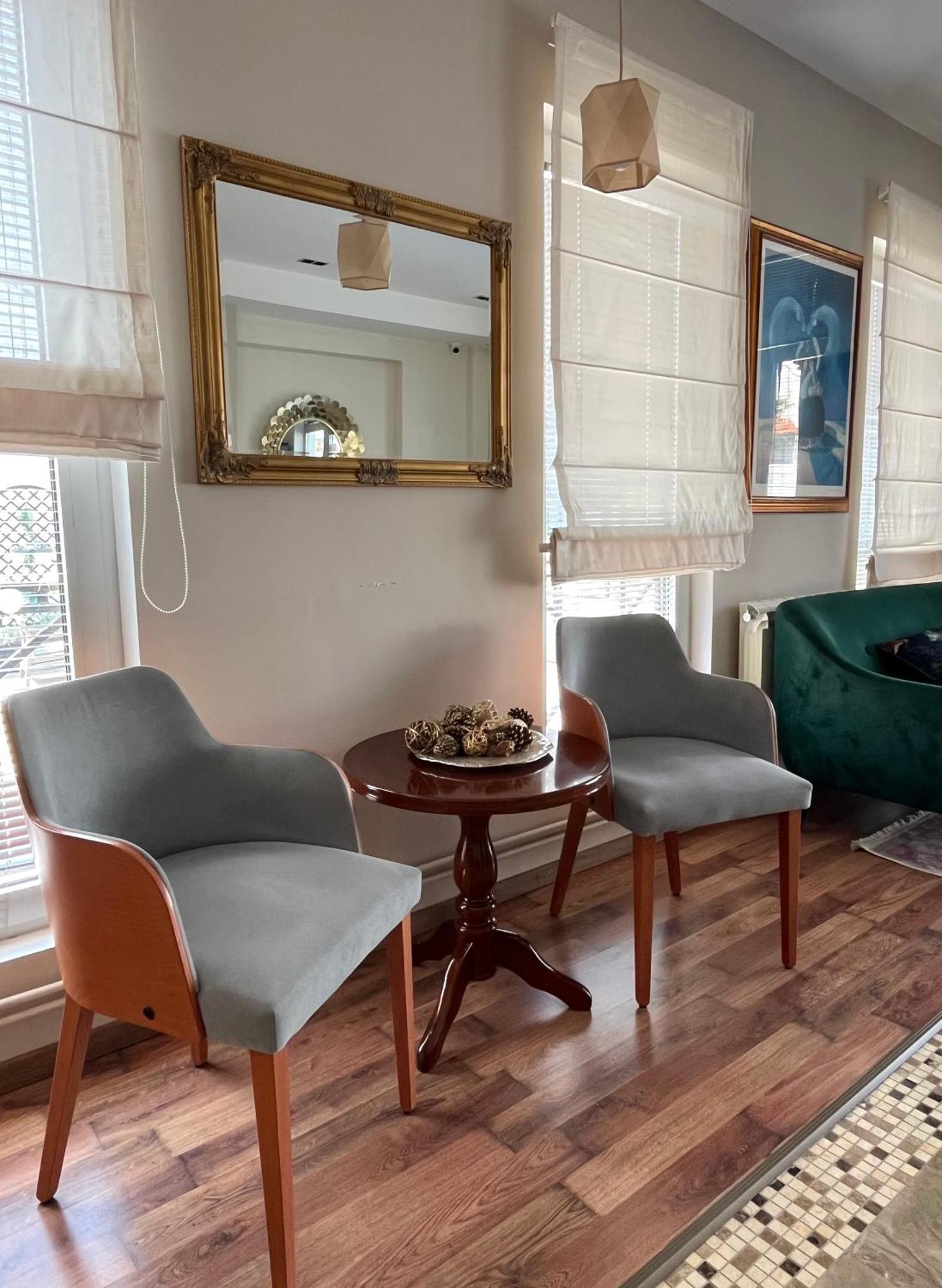 Minicity Inn Beograd Eksteriør billede